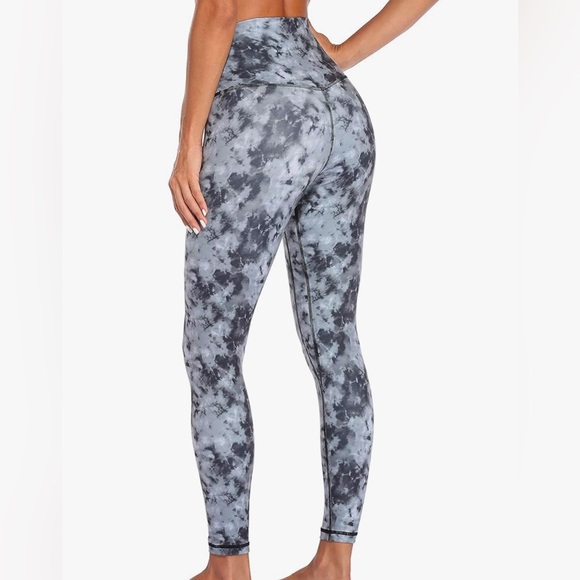 women’s high waisted black tie dye seamless tummy control leggings - yunoga! - Picture 3 of 7